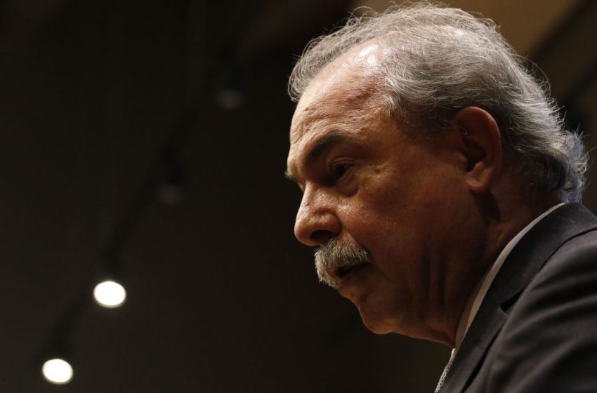  Mercadante: BNDES não tem um real de risco com a Americanas