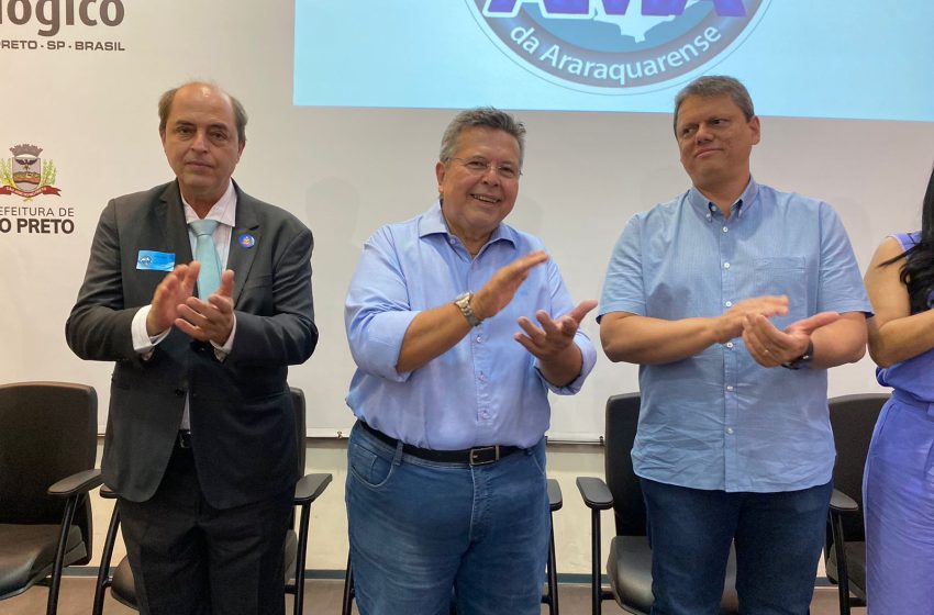  Prefeito de José Bonifácio toma posse como novo presidente da AMA