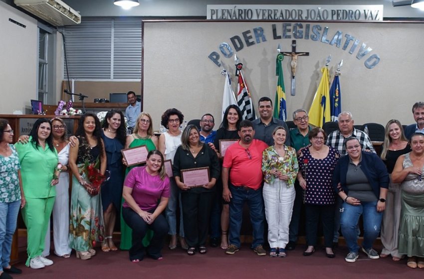  Câmara realiza o 1º Fórum de Empoderamento Feminino na Política na noite do dia 8 de março