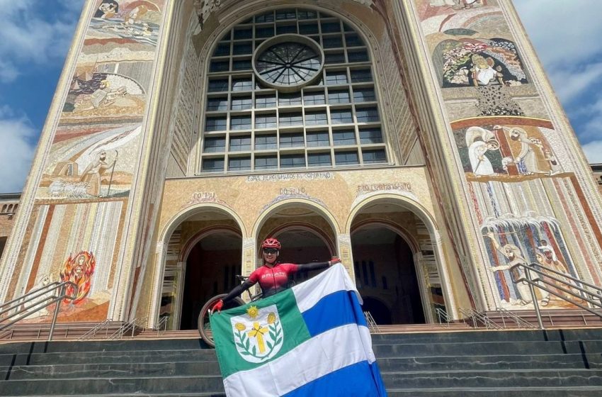  Ciclista mirassolense cumpre desafio e chega ao Santuário Nacional de Aparecida