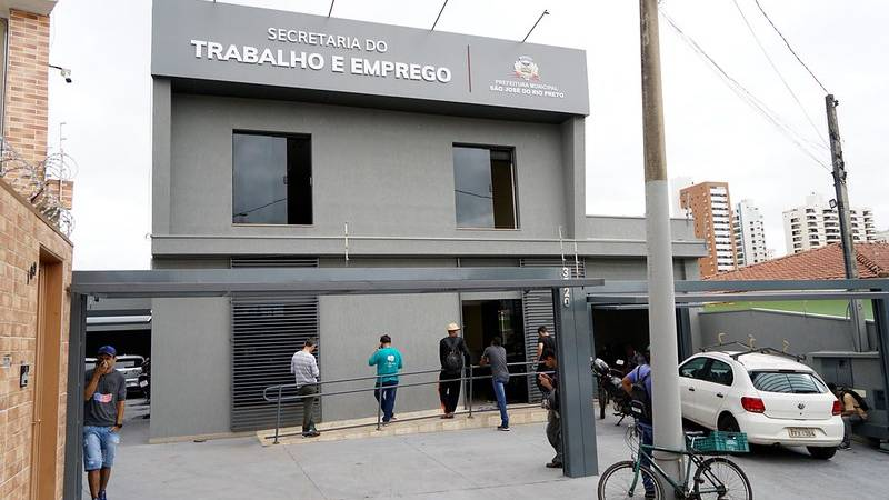  Secretaria do Trabalho de Rio Preto promove processo seletivo com vagas em construção civil