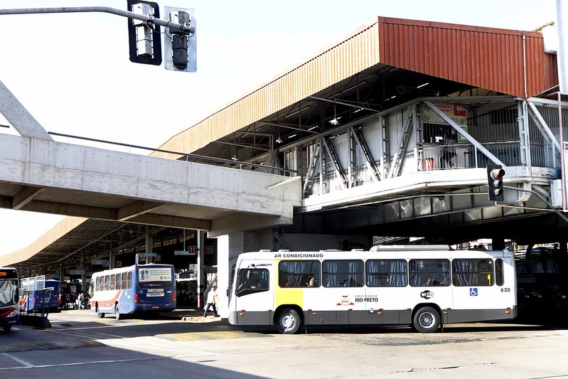  Compra de créditos pelo celular agora são possíveis no transporte público de Rio Preto