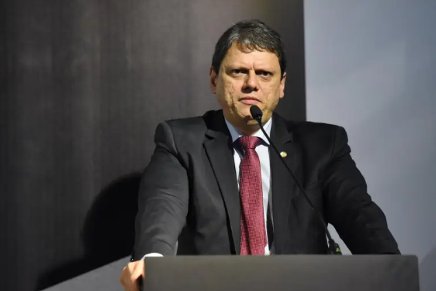  Governador sanciona Lei de Diretrizes Orçamentárias com receita estimada de R$ 307 bi