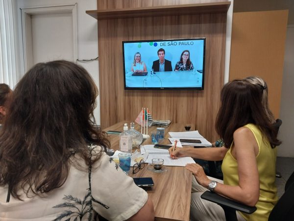  Governo de SP faz encontro com secretários municipais de Educação