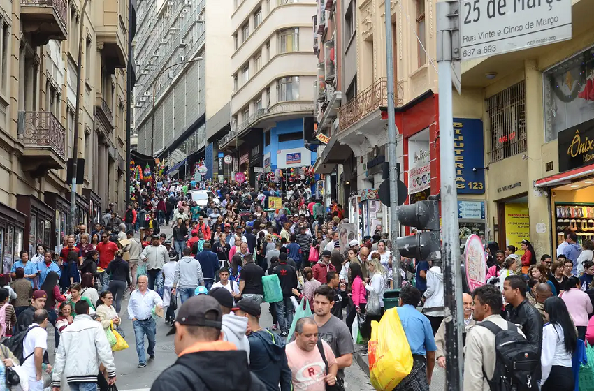  Censo 2022: população parda supera a branca pela 1ª vez desde 1872  