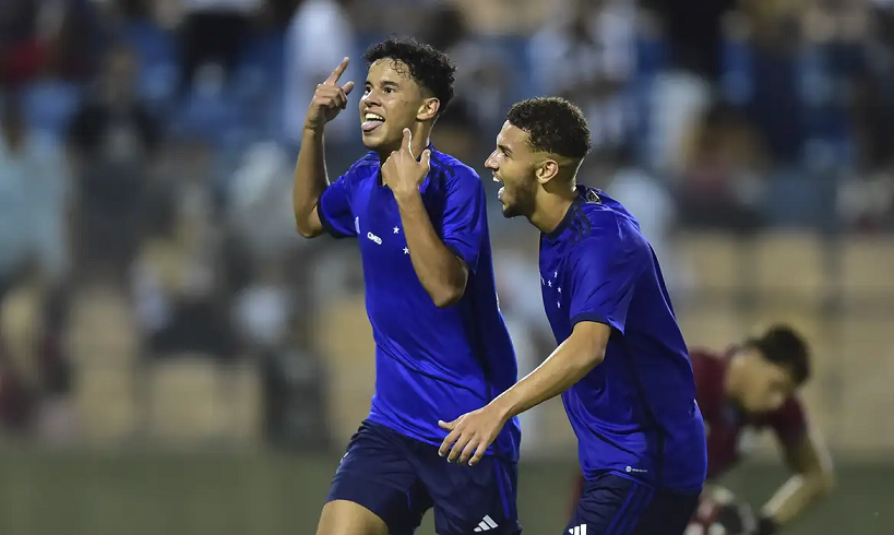  Cruzeiro, Flamengo, Coritiba e Aster chegam às quartas da Copinha