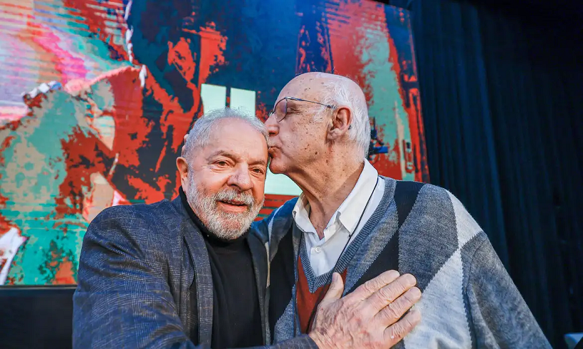  Lula manifesta apoio a padre Julio Lancelloti