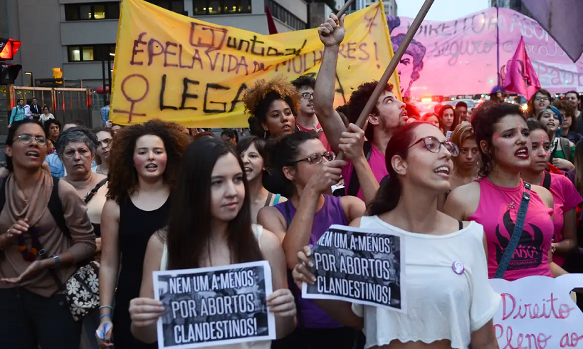  Leis municipais e estaduais dificultam acesso ao aborto legal