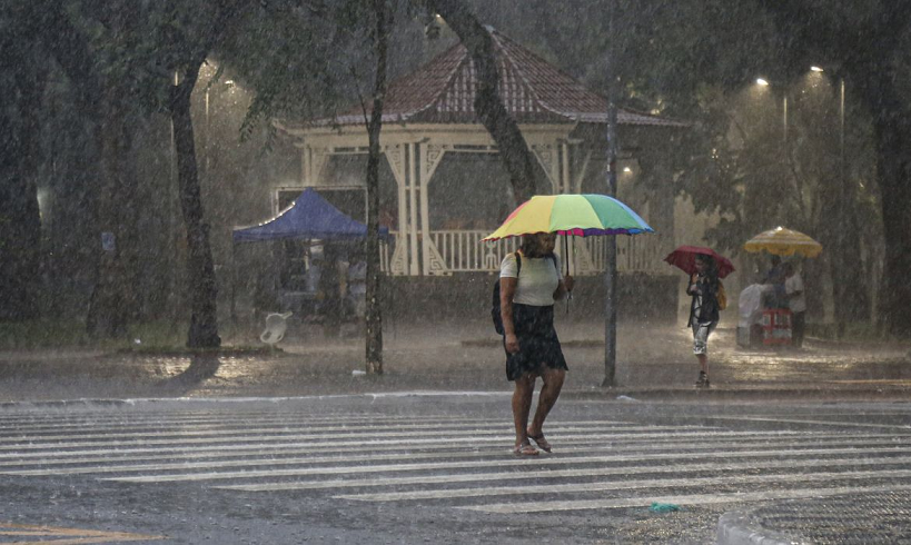  Grandes volumes de chuva podem chegar ao Sudeste nos próximos dias