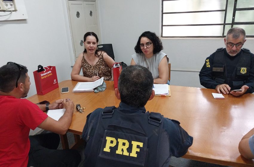  Educação e Polícia Rodoviária Federal firmam parceria para campanha