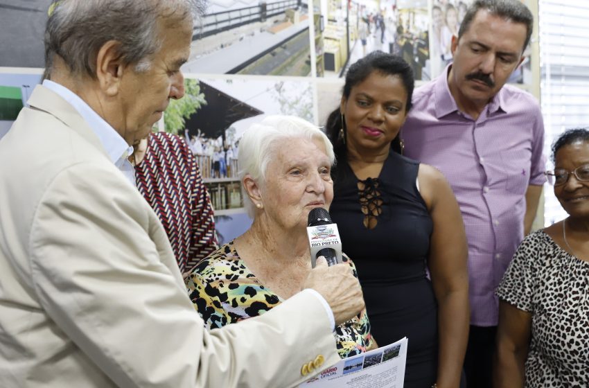  Prefeitura entrega novas permissões de uso de áreas