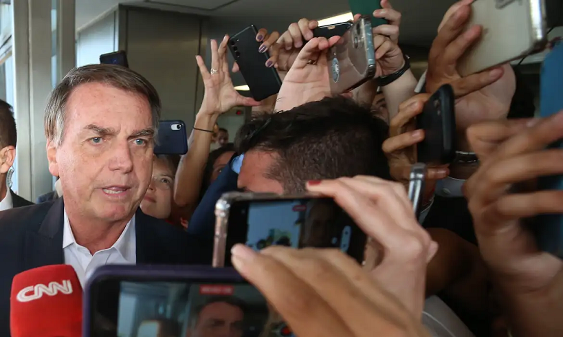  Moraes nega pedido de Bolsonaro para adiar depoimento à PF