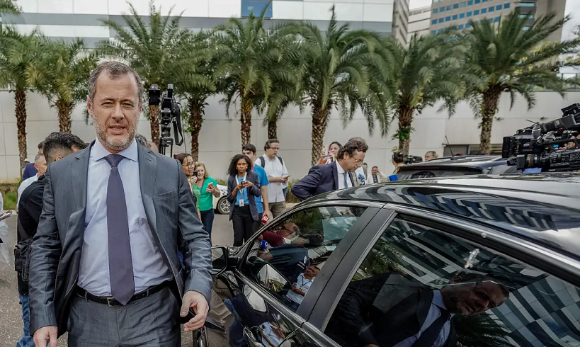  Bolsonaro não responde à PF em depoimento sobre golpe de Estado