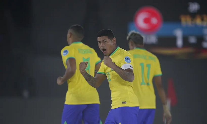  Brasil inicia Copa do Mundo de Beach Soccer com vitória sobre Omã