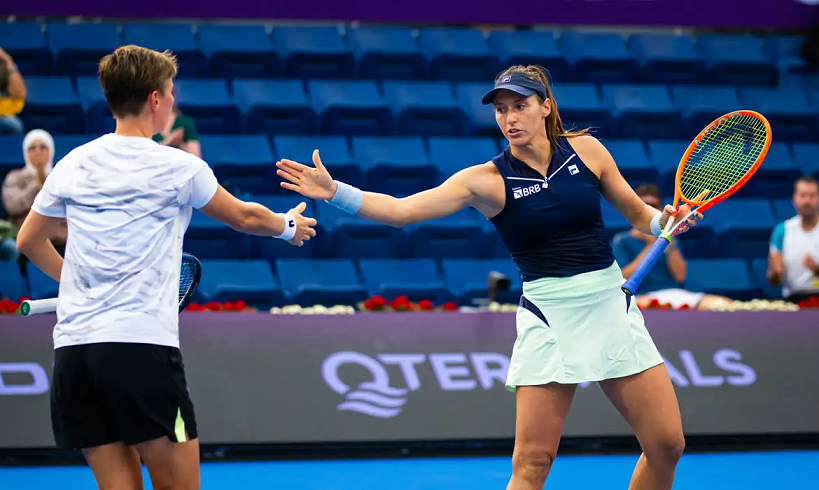  Luisa Stefani conquista torneio de duplas do WTA 1000 de Doha