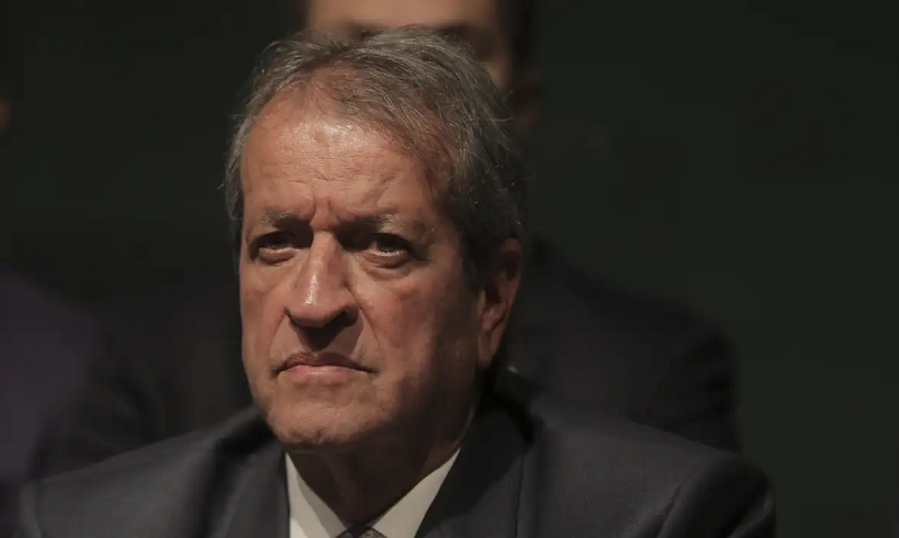  Valdemar Costa Neto é preso por porte ilegal de arma