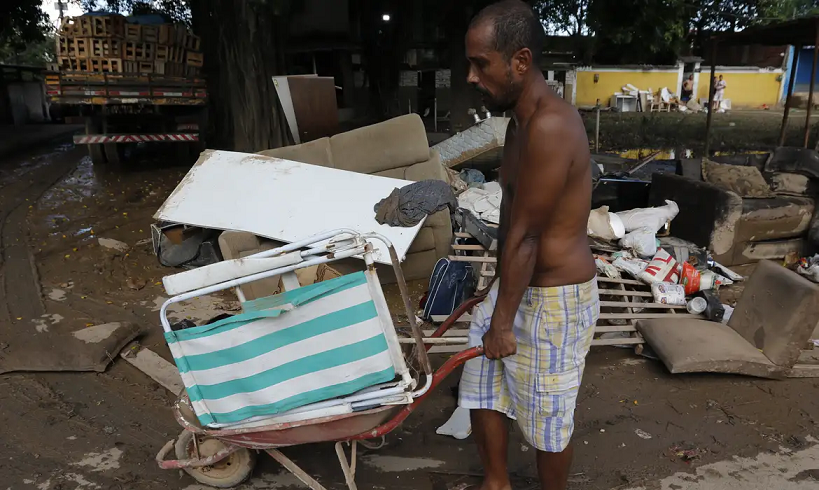  Temporal no estado do Rio de Janeiro deixa oito mortos