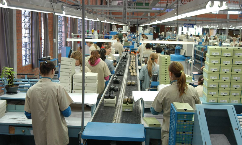  Dificuldade de crédito complica finanças das pequenas indústrias