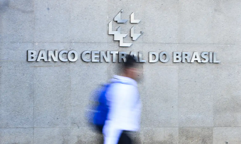  Mercado financeiro prevê inflação de 4,22% para 2024