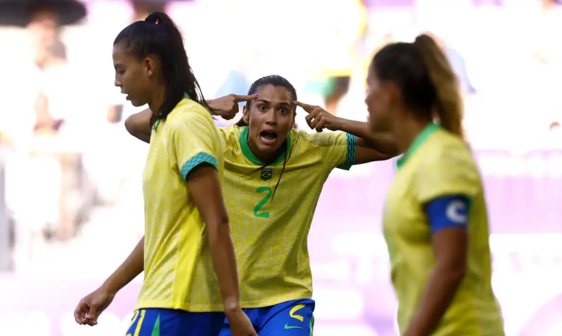  Futebol feminino perde para a Espanha, mas avança para as quartas