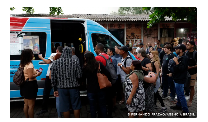  Entrei na estação para fugir dos tiros”, conta moradora do Rio