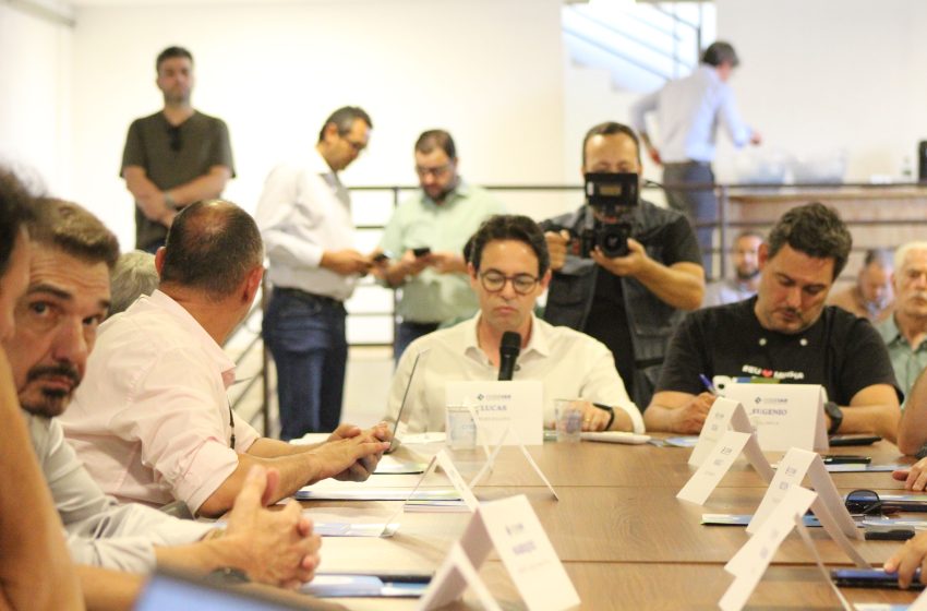  Prefeitos se reúnem em encontro do CODEVAR para fortalecer a integração regional